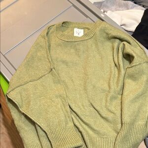 Billabong Women's Crewneck Sweater in Olive